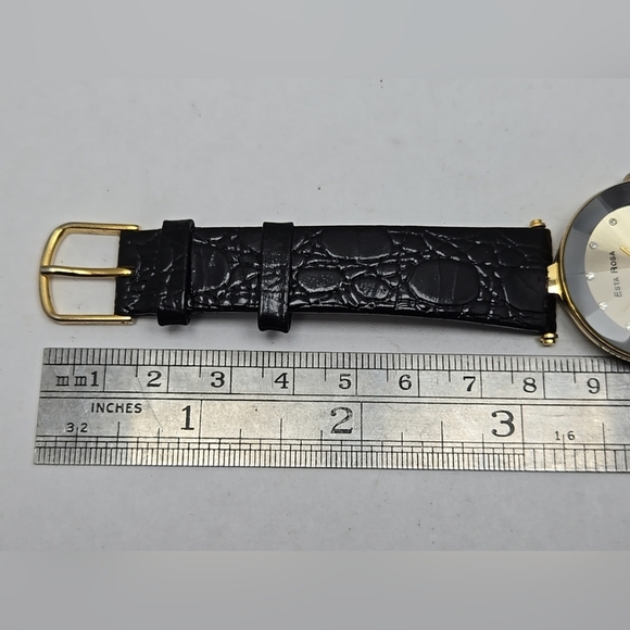 Womens Esta Rosa Watch Gold Tone Diamond Cut Crystal Leather Band New Battery - Picture 9 of 12